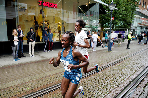 140816stadslopet_2014_600pxls_024