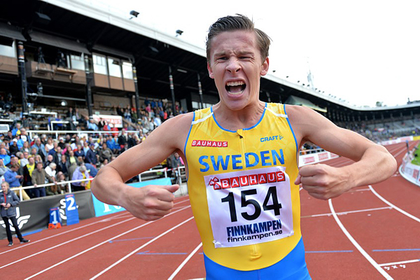 800 m Män/Miehet    	 	 	 	  1	Andreas Almgren	95		SWE	1:51.53