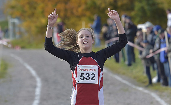 Sara Holmgren, Sävedalens AIK, 8K, SM-guld, första